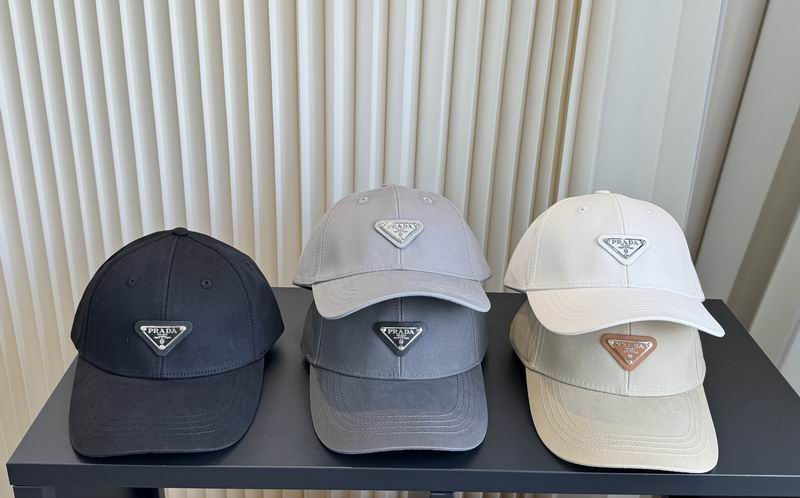 Prada cap dx49